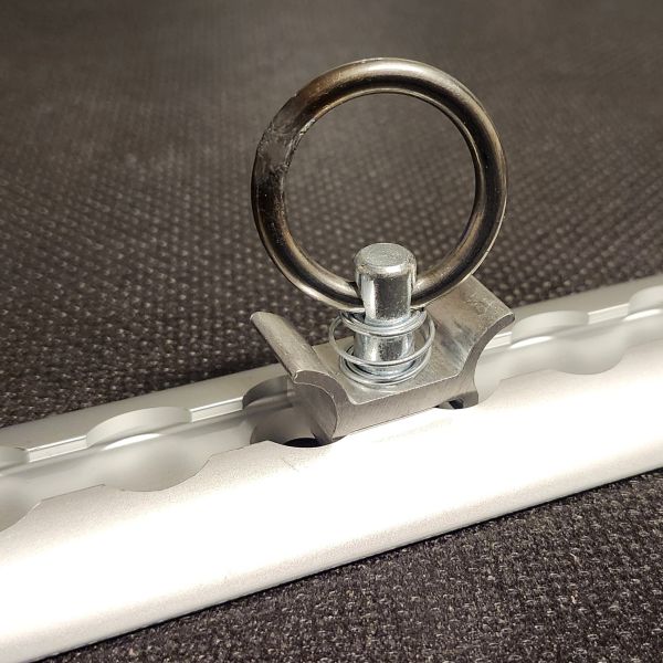 Boucle d'Arrimage pour Rail de Fixation Aero